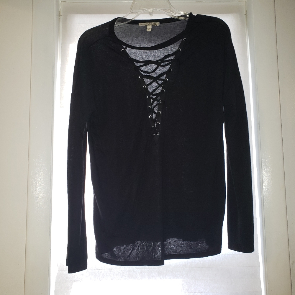 Express Lace up long sleeve